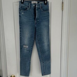 Denim Forum Lola High Rise Skinny Crop